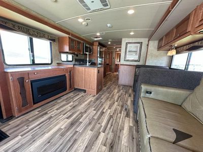 2017 Winnebago Sightseer - Photo 13