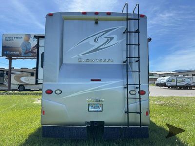 2017 Winnebago Sightseer - Photo 6