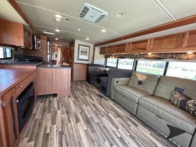 2017 Winnebago Sightseer - Photo 12