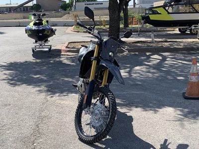 2025 Suzuki DR-Z4S - Photo 3