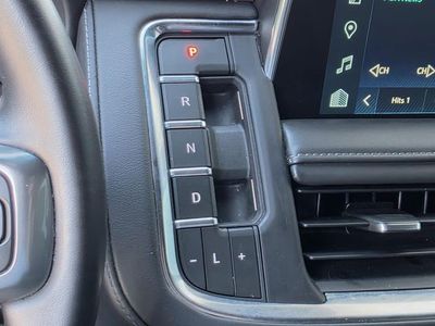 2023 Chevrolet Suburban - Photo 23