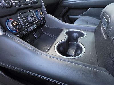 2023 Chevrolet Suburban - Photo 25