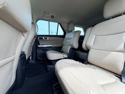 2023 Ford Explorer - Photo 14