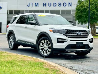 2023 Ford Explorer - Photo 2