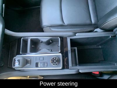 2025 Nissan Pathfinder SL - Photo 25