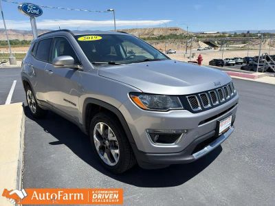 2019 Jeep Compass Limited in Billet Silver Metallic Clearcoat — front three-quarter view