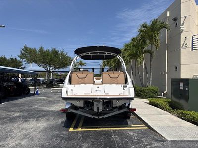 2025 Yamaha Boats 222SD - Photo 6