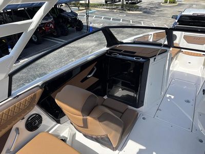 2025 Yamaha Boats 222SD - Photo 12