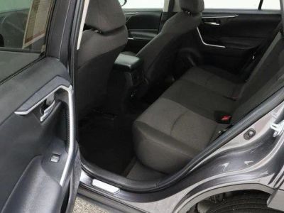 2025 Toyota RAV4 FWD - Photo 28