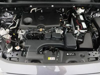 2025 Toyota RAV4 FWD - Photo 40
