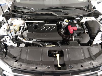 2025 Nissan Rogue — photo 9 view