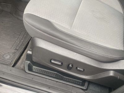 2019 Ford Escape — photo 16 view