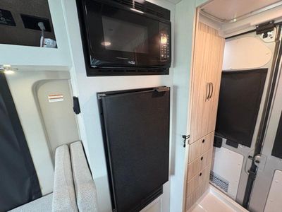2025 Entegra Coach ARC - Photo 11