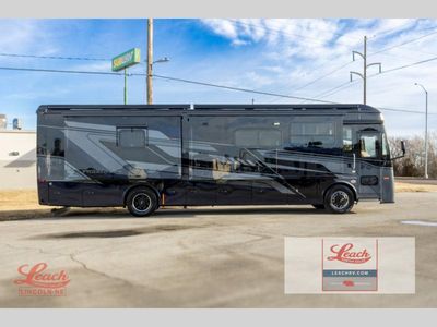 2026 Phaeton 40 IH - Photo 10