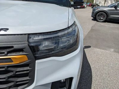 2026 Ford Explorer — photo 9 view
