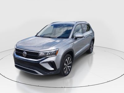 2024 Volkswagen Taos - Photo 3