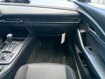 2026 Mazda CX-30 — photo 17 view