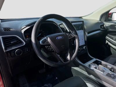 2022 Ford Edge — photo 9 view