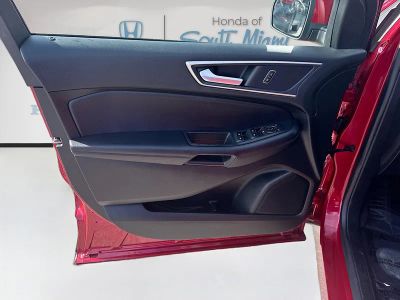 2022 Ford Edge — photo 19 view