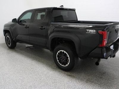 2025 Toyota Tacoma 4WD - Photo 9