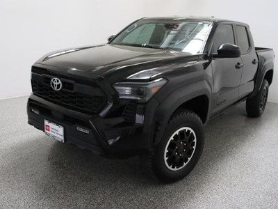 2025 Toyota Tacoma 4WD - Photo 2