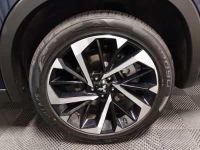 2024 Mitsubishi Outlander - Photo 10