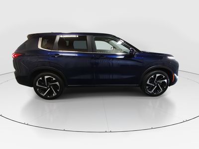 2024 Mitsubishi Outlander - Photo 8