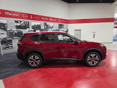 2023 Nissan Rogue — side profile view