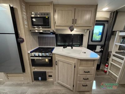 2026 Coachmen RV Catalina Legacy — photo 12 view
