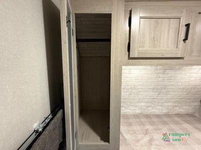 2026 Coachmen RV Catalina Legacy — photo 39 view
