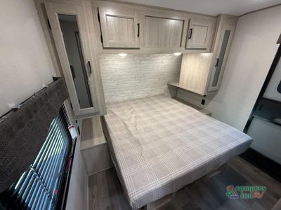 2026 Coachmen RV Catalina Legacy — photo 37 view