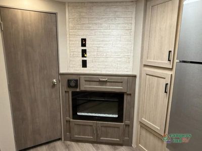 2026 Coachmen RV Catalina Legacy — photo 18 view