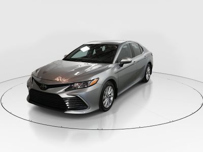 2024 Toyota Camry - Photo 3
