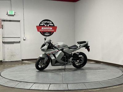 2026 Honda CBR600RR - Photo 5