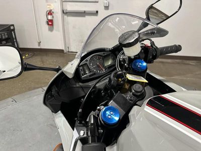 2026 Honda CBR600RR - Photo 11
