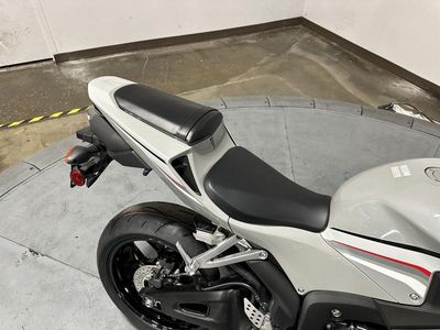 2026 Honda CBR600RR - Photo 10