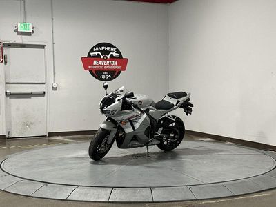 2026 Honda CBR600RR - Photo 4