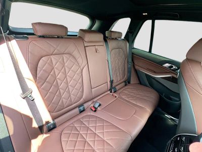 2026 BMW X5 — photo 18 view