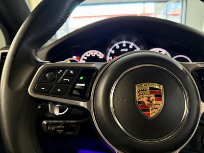 2021 Porsche Cayenne - Photo 27