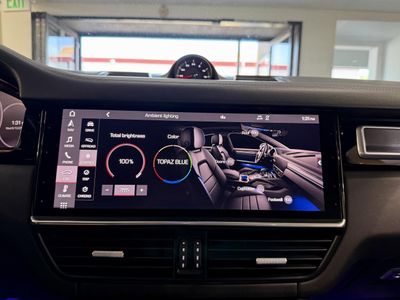 2021 Porsche Cayenne - Photo 20