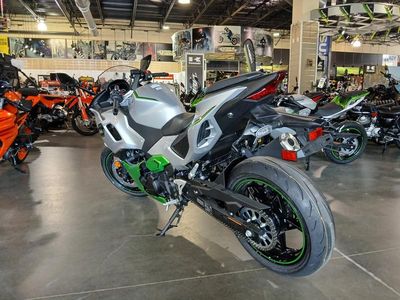 2024 Kawasaki Ninja 7 Hybrid ABS - Photo 7