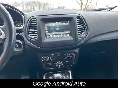 2020 Jeep Compass Latitude - Photo 19