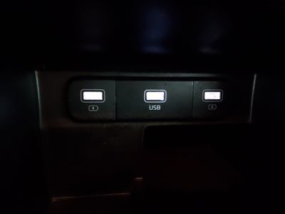 2023 Kia Sorento - Photo 18