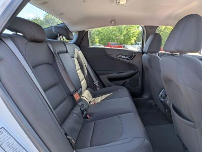 2023 Chevrolet Malibu - Photo 22