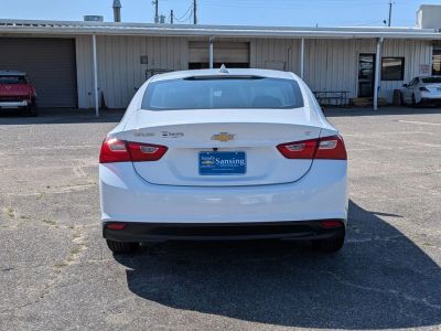 2023 Chevrolet Malibu - Photo 4