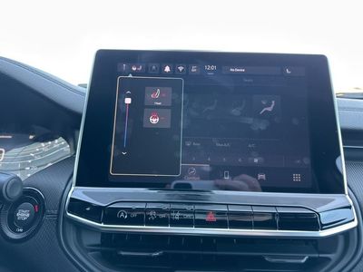 2026 Jeep Compass - Photo 14