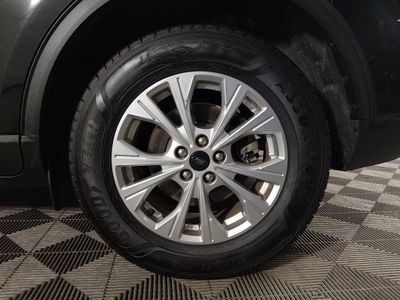 2024 Ford Escape — photo 10 view