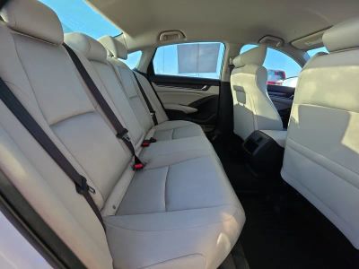 2019 Honda Accord Hybrid - Photo 14