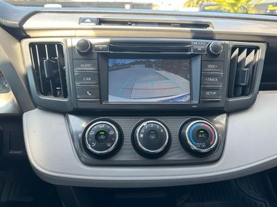 2015 Toyota RAV4 — photo 20 view