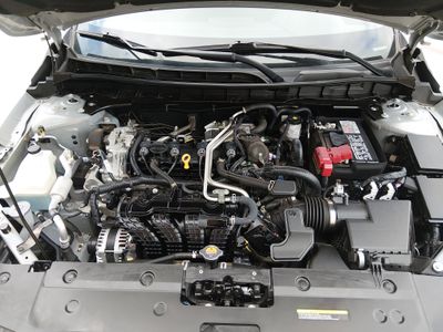 2024 Nissan Altima - Photo 9
